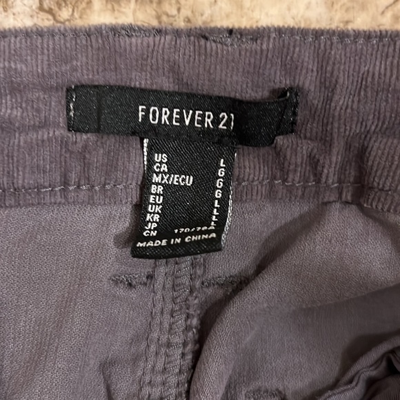 Velvet Flare Jeans - Picture 2 of 3